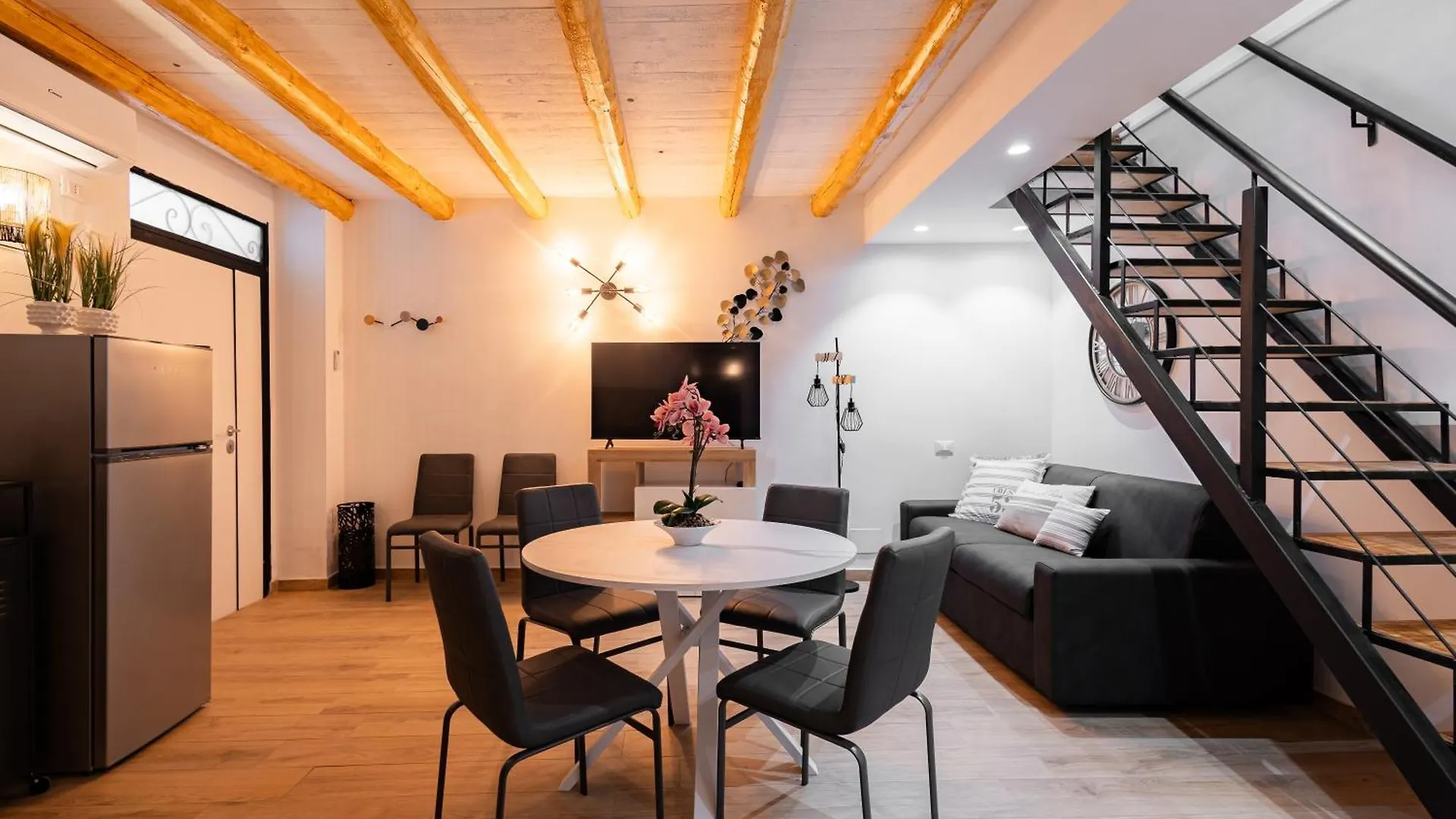 Maqueda Luxury Suite & Home Palermo