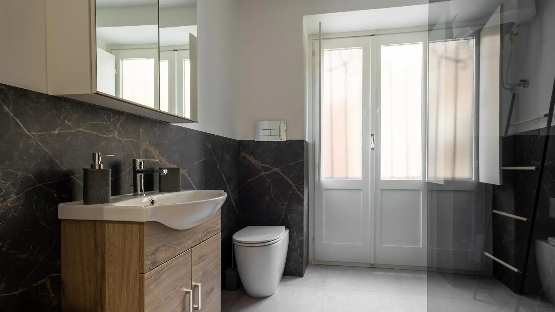 Apartment Maqueda Luxury Suite & Home Palermo Italy