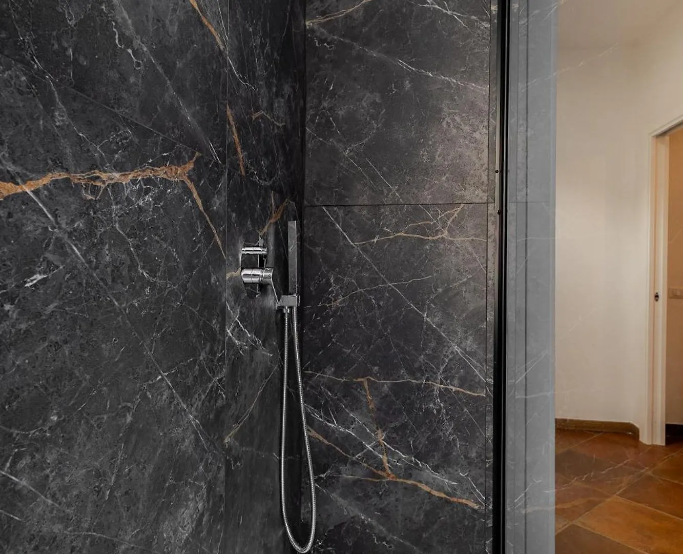 Maqueda Luxury Suite & Home Palermo Apartment
